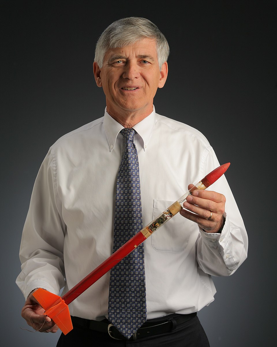 Forrest Mims with a 1970 model rocket equipped with the first MITS TX-1 telemetry transmitter